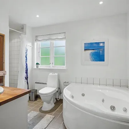 Gunda - 150m From The Sea By Interhome